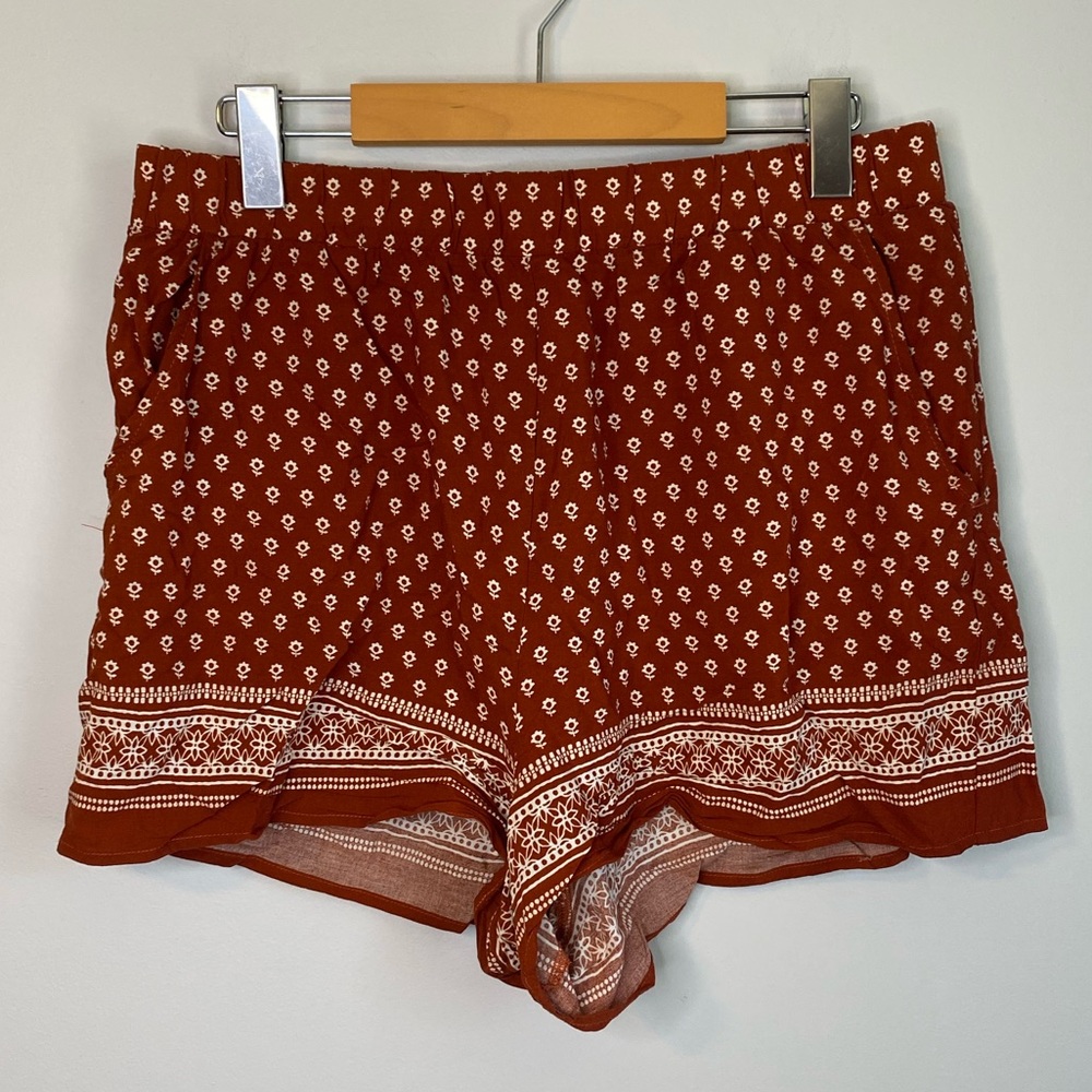Garage Floral Bandana Shorts